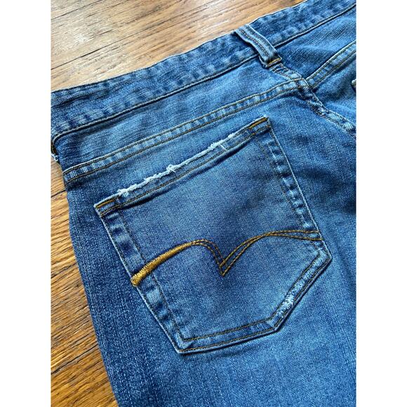 BCBG MAXAZRIA Distressed Flared Button-Fly Jeans sz 8 - Picture 9 of 15